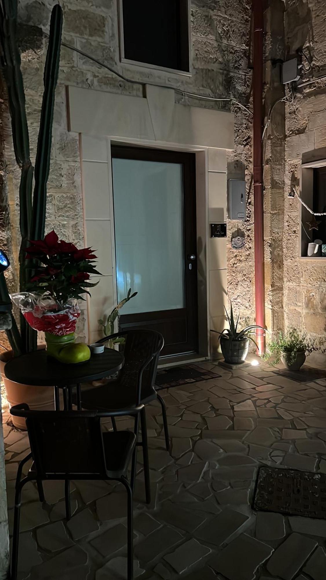 Handy Margherita Brindisi Buitenkant foto